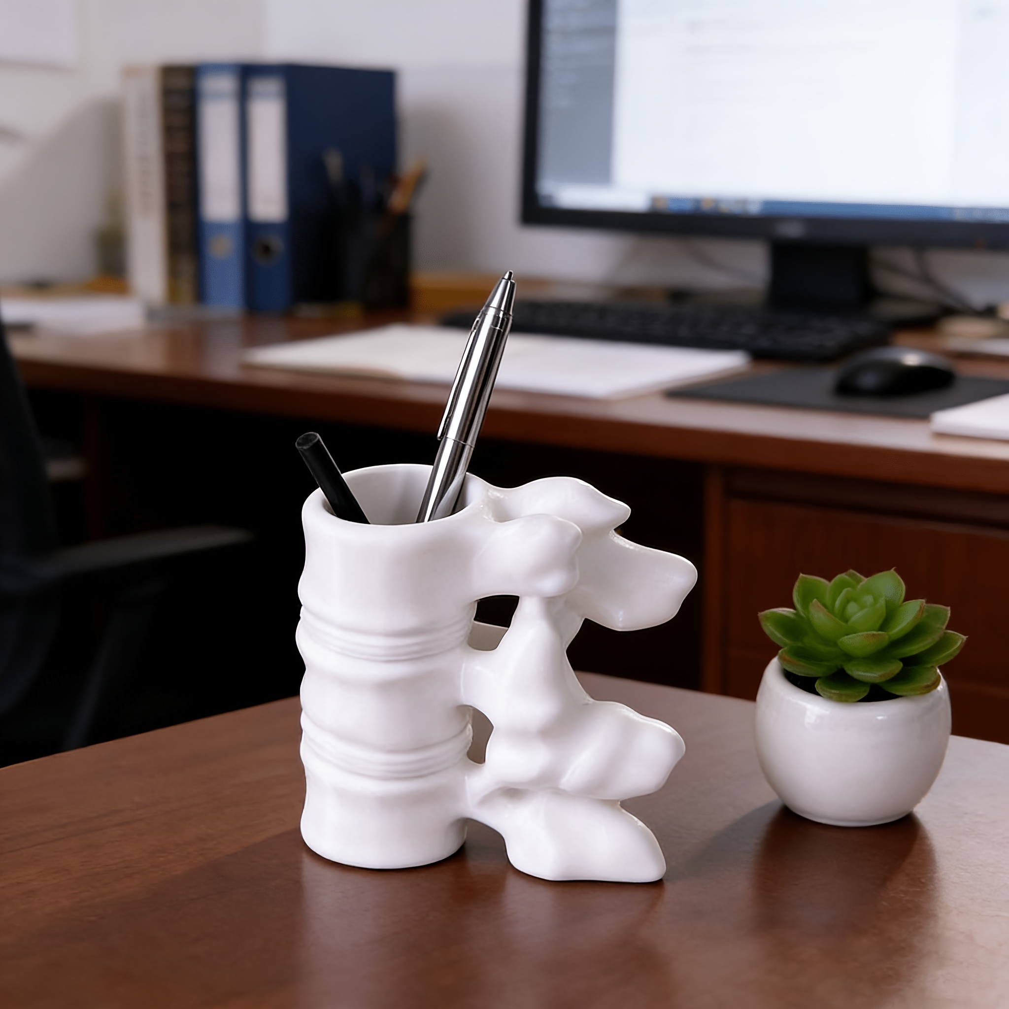 1ピースの脊椎型ペンホルダー、リアルな3Dプリント脊椎ペンホ - 3D Printing Orthopedics のレビューと価格