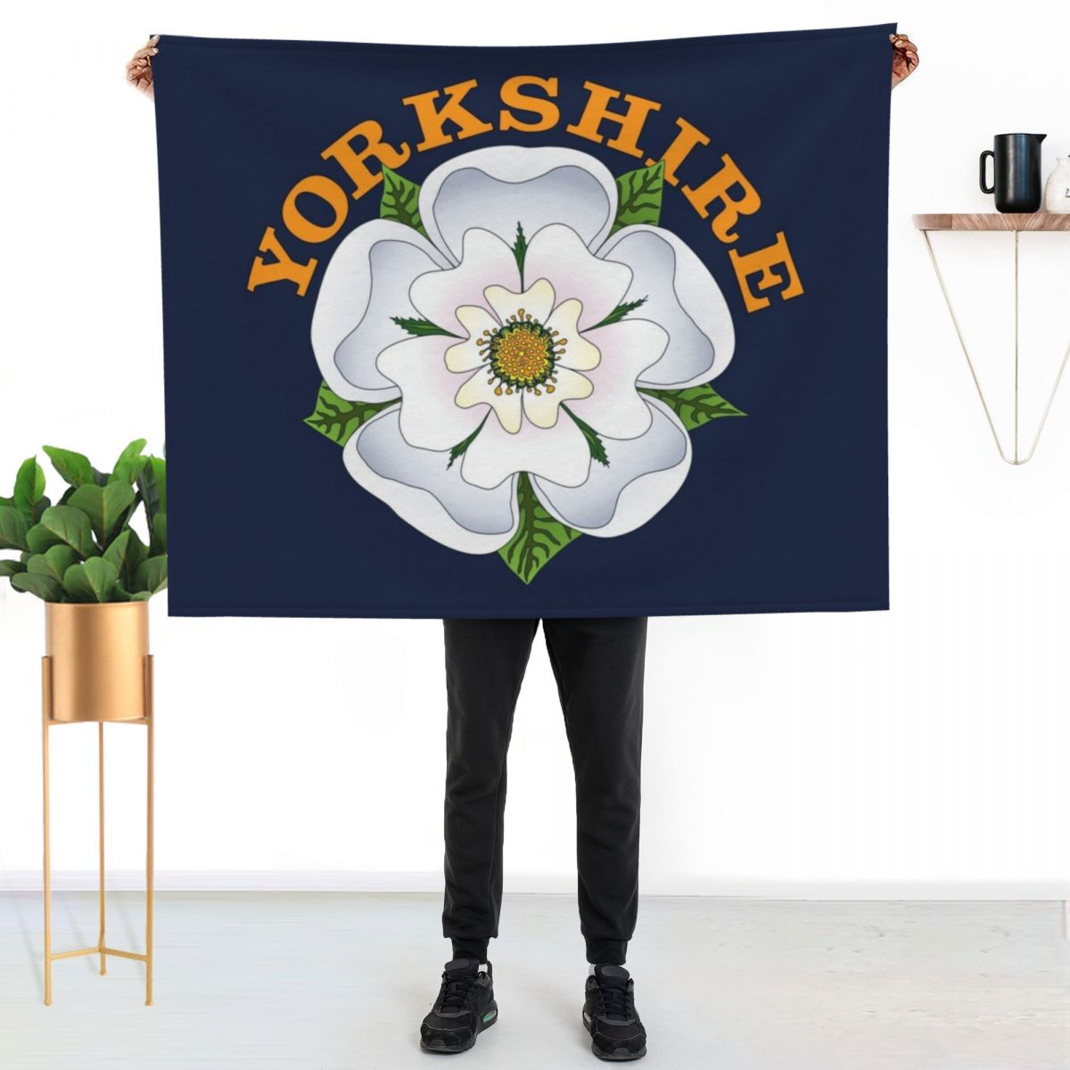白いヨークシャーローズ柄の、重みのあるふわふわ素材のブランケ - 3D Printing Yorkshire のレビューと価格